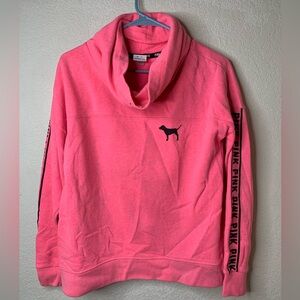 Neon pink, pink sweater in size XS